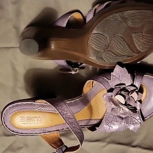 Womens shoes